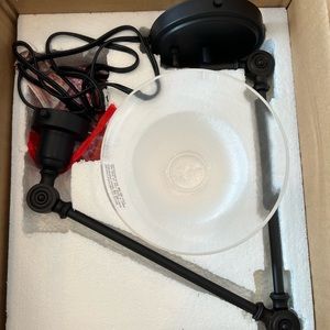 Savoy House wall lamp